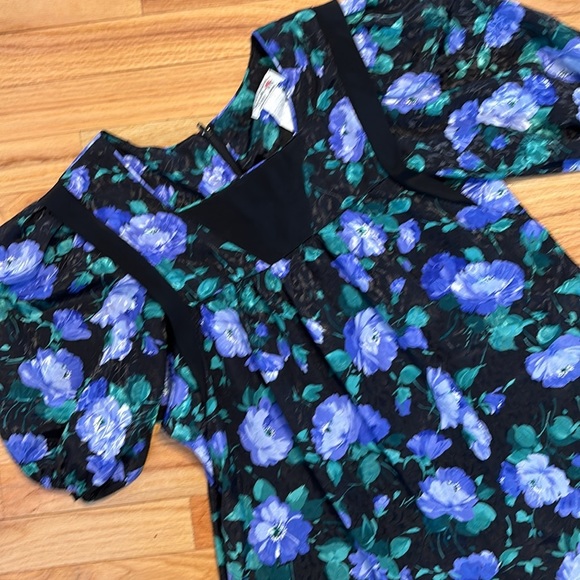 LIBERTY HOUSE NATURALLY PETITE VINTAGE WOMENS MUMU HOUSECOAT MADE IN HAWAII 8 - Picture 2 of 4